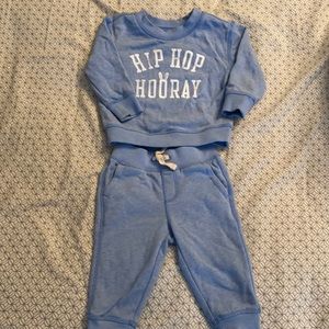Worn 1x baby Gap Hip Hop Hooray Jogger Set size 12-18 months